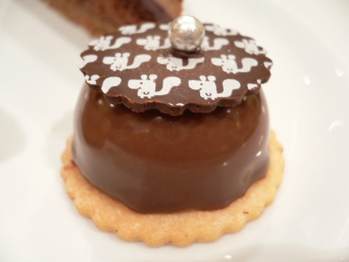 petit four classic.JPG